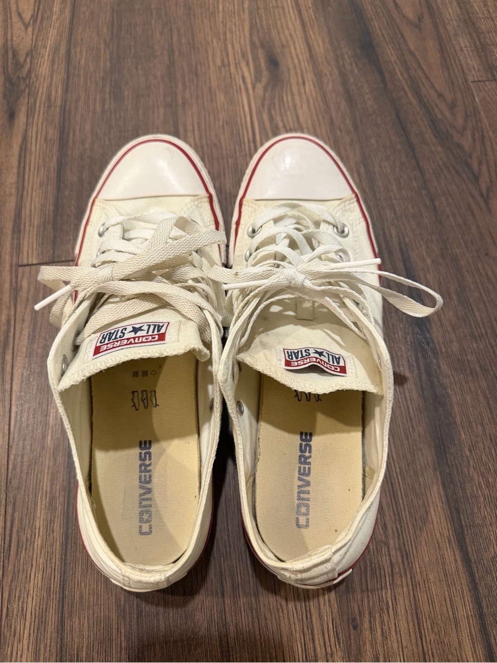 White converse